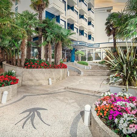 Hotel Medusa Splendid Линяно Сабиадоро Екстериор снимка