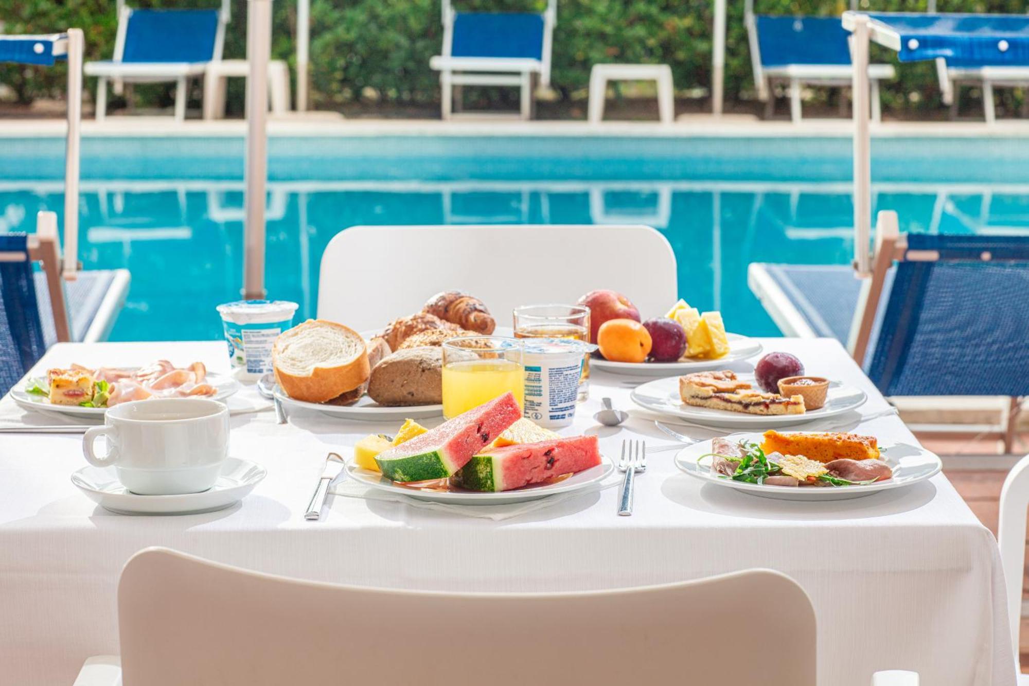Hotel Medusa Splendid Линяно Сабиадоро Екстериор снимка