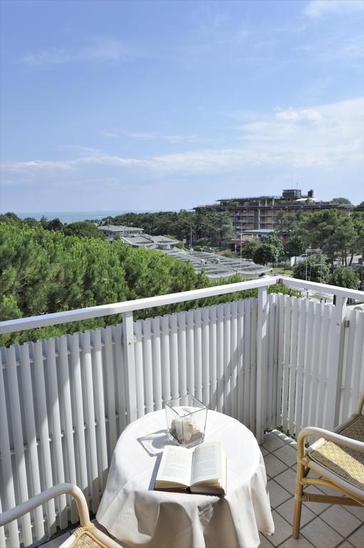 Hotel Medusa Splendid Линяно Сабиадоро Екстериор снимка